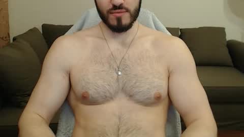 Snapshot of sergiotitan3271 chatting on December 14, 12:38 am Serg Superior online show from December 14, 12:38 am