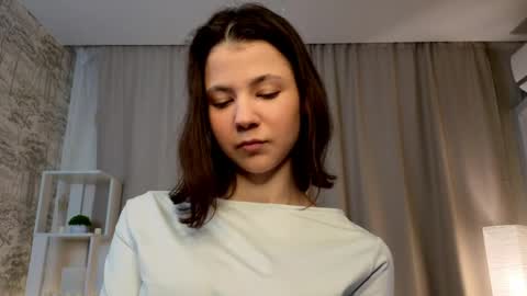 Melissa online show from April 22, 8:10 pm