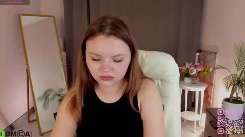 Serinella online show from May 4, 12:23 pm
