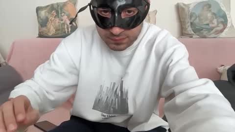 Snapshot of sero98313230 chatting on March 10, 12:10 pm sero98313230 online show from March 10, 12:10 pm