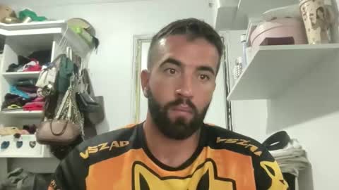 Snapshot of serpent_sexy chatting on October 1, 10:16 pm serpent_sexy online show from October 1, 10:16 pm