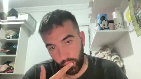 Snapshot of serpent_sexy chatting on March 31, 10:54 pm serpent_sexy online show from March 31, 10:54 pm