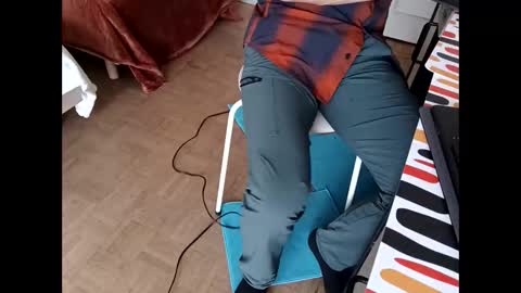 serpenttiin online show from November 2, 1:02 pm