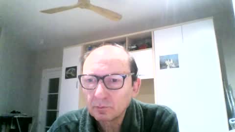 Snapshot of serrano49 chatting on March 10, 1:54 am serrano49 online show from March 10, 1:54 am