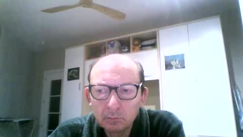Snapshot of serrano49 chatting on April 16, 2:23 am serrano49 online show from April 16, 2:23 am