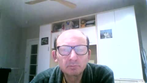 Snapshot of serrano49 chatting on April 28, 2:27 am serrano49 online show from April 28, 2:27 am