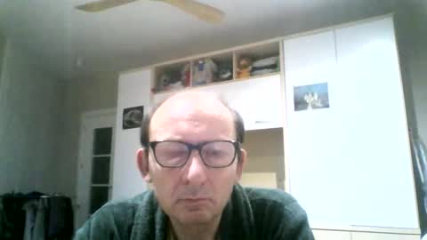 Snapshot of serrano49 chatting on May 2, 1:54 am serrano49 online show from May 2, 1:54 am