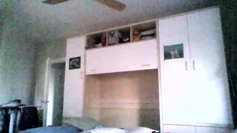 Snapshot of serrano49 chatting on May 6, 6:57 pm serrano49 online show from May 6, 6:57 pm