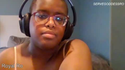 servegoddessro online show from June 28, 4:46 pm