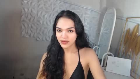 Bella online show from May 20, 2:07 am