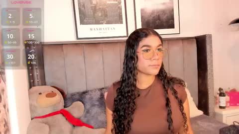 Danna  online show from May 15, 3:13 am