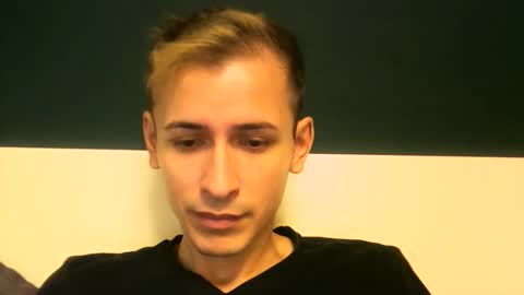 Snapshot of sesinha69 chatting on November 12, 8:04 am Sesinha online show from November 12, 8:04 am