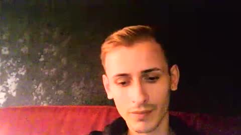 Snapshot of sesinha69 chatting on November 14, 11:53 am Sesinha online show from November 14, 11:53 am