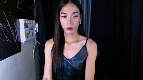 Snapshot of sessy_fuckerxx chatting on April 30, 7:47 am sessy_fuckerxx online show from April 30, 7:47 am