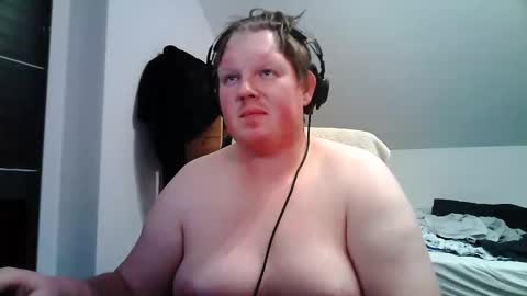 Snapshot of setcuna chatting on February 12, 10:38 pm setcuna online show from February 12, 10:38 pm