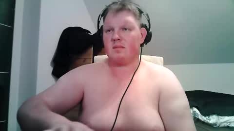 Snapshot of setcuna chatting on March 25, 9:43 pm setcuna online show from March 25, 9:43 pm