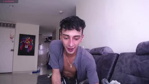 Snapshot of seth_swet chatting on September 23, 5:38 pm seth online show from September 23, 5:38 pm