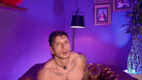 HEY IM SETH online show from February 16, 8:49 pm