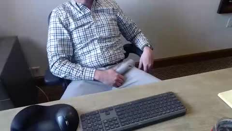 Snapshot of sethdoza chatting on March 16, 6:23 pm sethdoza online show from March 16, 6:23 pm