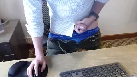 Snapshot of sethdoza chatting on April 1, 4:26 pm sethdoza online show from April 1, 4:26 pm