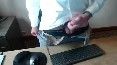 sethdoza online show from May 5, 10:07 pm
