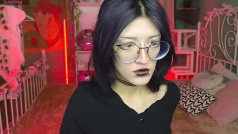 Snapshot of setsunai_ chatting on March 11, 12:22 am Setsunai online show from March 11, 12:22 am