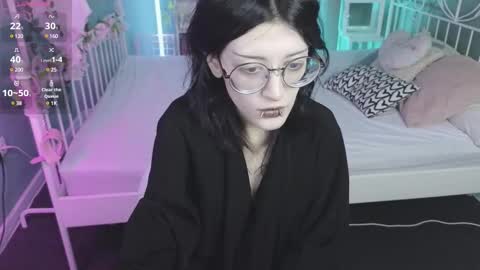 Snapshot of setsunai_ chatting on March 12, 3:13 am Setsunai online show from March 12, 3:13 am
