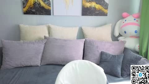 Snapshot of sevans14 chatting on May 18, 7:25 am SevanS14 online show from May 18, 7:25 am
