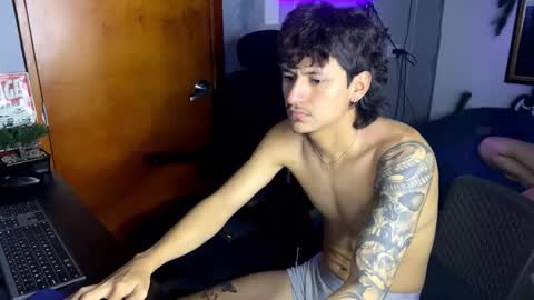 sex_love_sweat online show from January 14, 11:42 pm