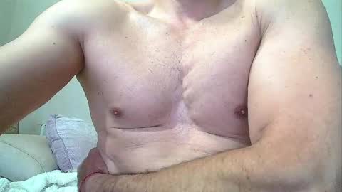 SEX MACHINE 19 online show from May 2, 9:14 am