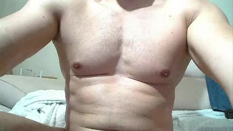 SEX MACHINE 19 online show from May 19, 6:25 pm