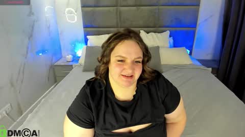 Snapshot of sex_puma chatting on November 23, 6:19 pm sex_puma online show from November 23, 6:19 pm