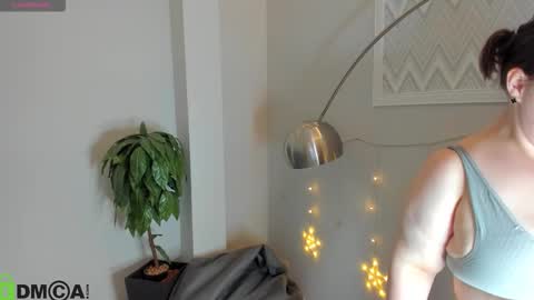 Snapshot of sex_puma chatting on December 14, 9:25 am sex_puma online show from December 14, 9:25 am