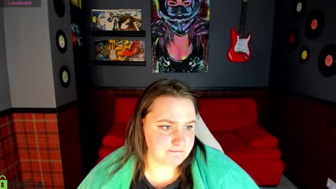 Snapshot of sex_puma chatting on January 19, 1:53 am sex_puma online show from January 19, 1:53 am