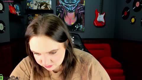 Snapshot of sex_puma chatting on February 3, 6:00 am sex_puma online show from February 3, 6:00 am