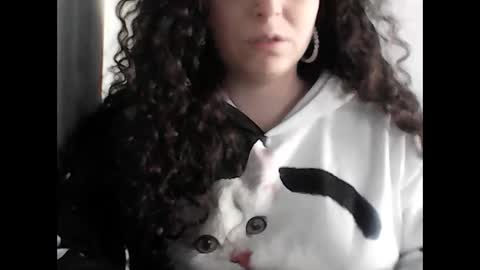 Snapshot of sexcoppia_24 chatting on February 10, 8:51 am sexcoppia_24 online show from February 10, 8:51 am