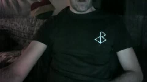 Snapshot of sexdeiv chatting on February 27, 3:17 am sexdeiv online show from February 27, 3:17 am