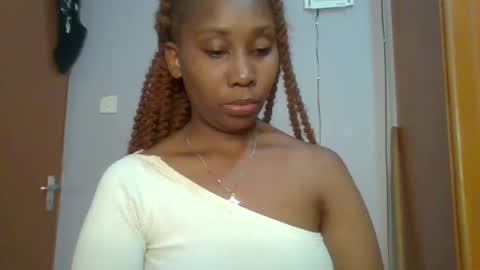 Maggie online show from January 24, 7:39 pm