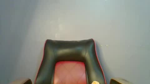Maggie online show from January 26, 1:25 pm