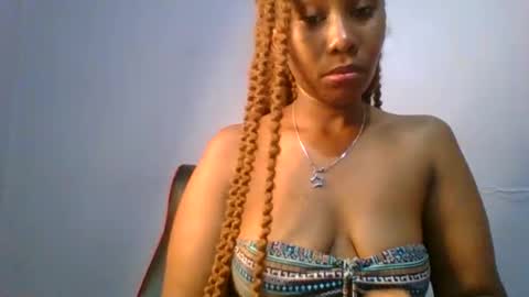 Maggie online show from January 30, 12:07 am