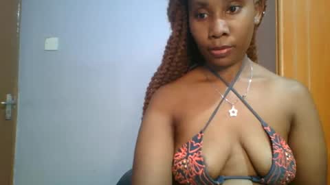 Maggie online show from February 9, 6:05 pm