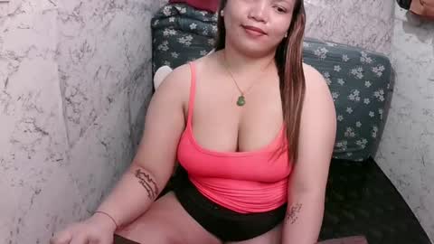 Snapshot of seximarsh88 chatting on January 6, 6:41 pm Thess A. online show from January 6, 6:41 pm