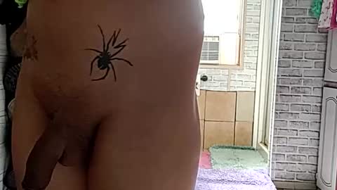 Snapshot of sexiwhiskey699 chatting on April 16, 10:45 pm sexiwhiskey699 online show from April 16, 10:45 pm