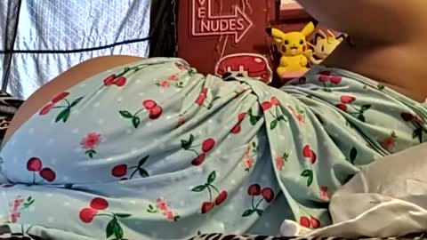 Snapshot of sexiwhiskey699 chatting on June 14, 8:33 pm sexiwhiskey699 online show from June 14, 8:33 pm