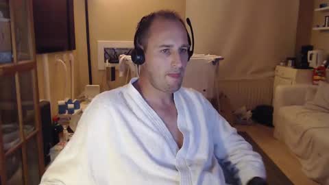Snapshot of sexlobo1 chatting on January 22, 10:15 pm Sexlobo online show from January 22, 10:15 pm