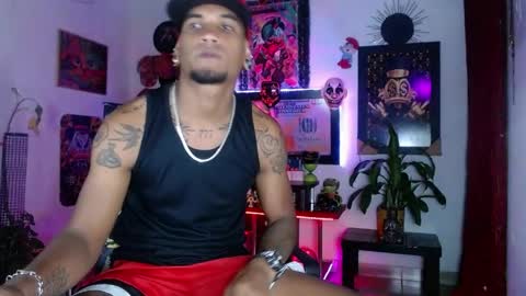 Aharon  ravelo online show from June 5, 4:30 am