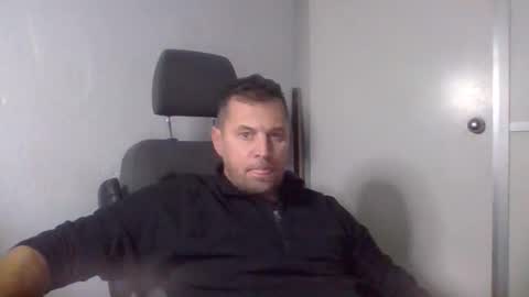 sexoatope79 online show from December 17, 9:10 pm