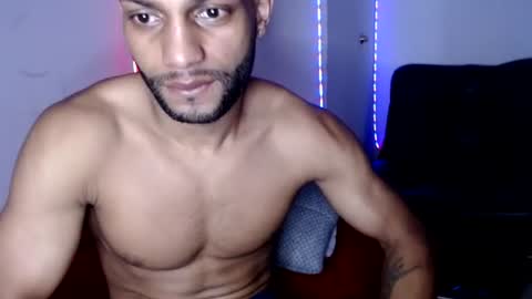 Snapshot of sexseason777 chatting on July 4, 4:46 pm STIIV G online show from July 4, 4:46 pm