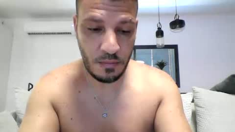 sexsyyyyy online show from June 18, 7:19 am
