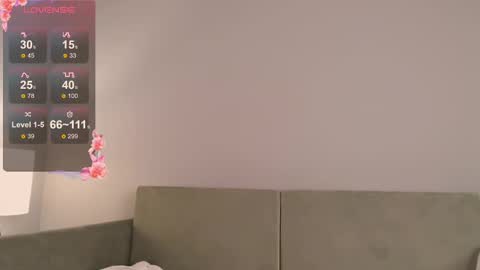 Snapshot of sexuallycorrect chatting on February 9, 5:43 pm Ray New video in bio online show from February 9, 5:43 pm